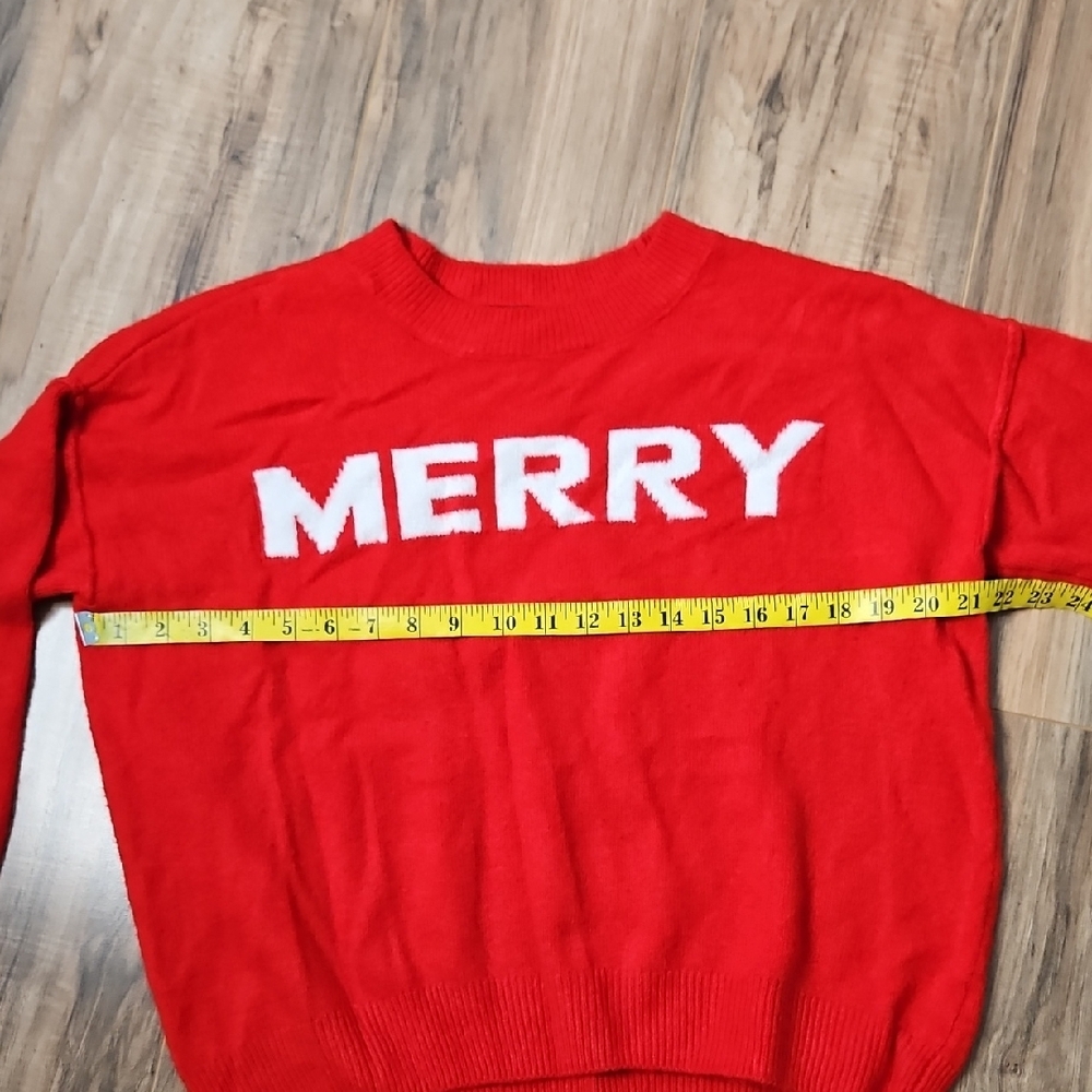 🤶🧑🏼‍🎄Vince Camuto Red "Merry" Holiday Sweater - Picture 5 of 8